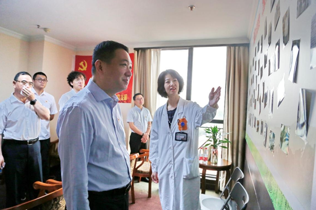注明: https://mmbiz.qpic.cn/mmbiz_png/jdOjibjqu2dF4tOLiaufLCHCWICOjrtjzTzk5nTqnVjIqKCHo7cjibWpjpTZxsXujxXmYDQQtQoLJia97hr2KuBDicQ/640?wx_fmt=png&tp=webp&wxfrom=5&wx_lazy=1&wx_co=1